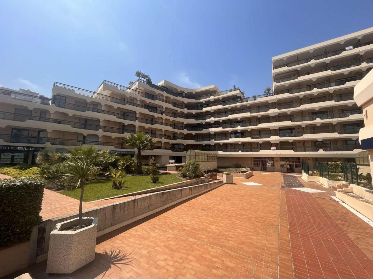 Appartement 2P, 4 Couchages, Terrasse Et Salon De Jardin A 200M De La Plage, Frejus - Fr-1-226A-22 Exteriér fotografie