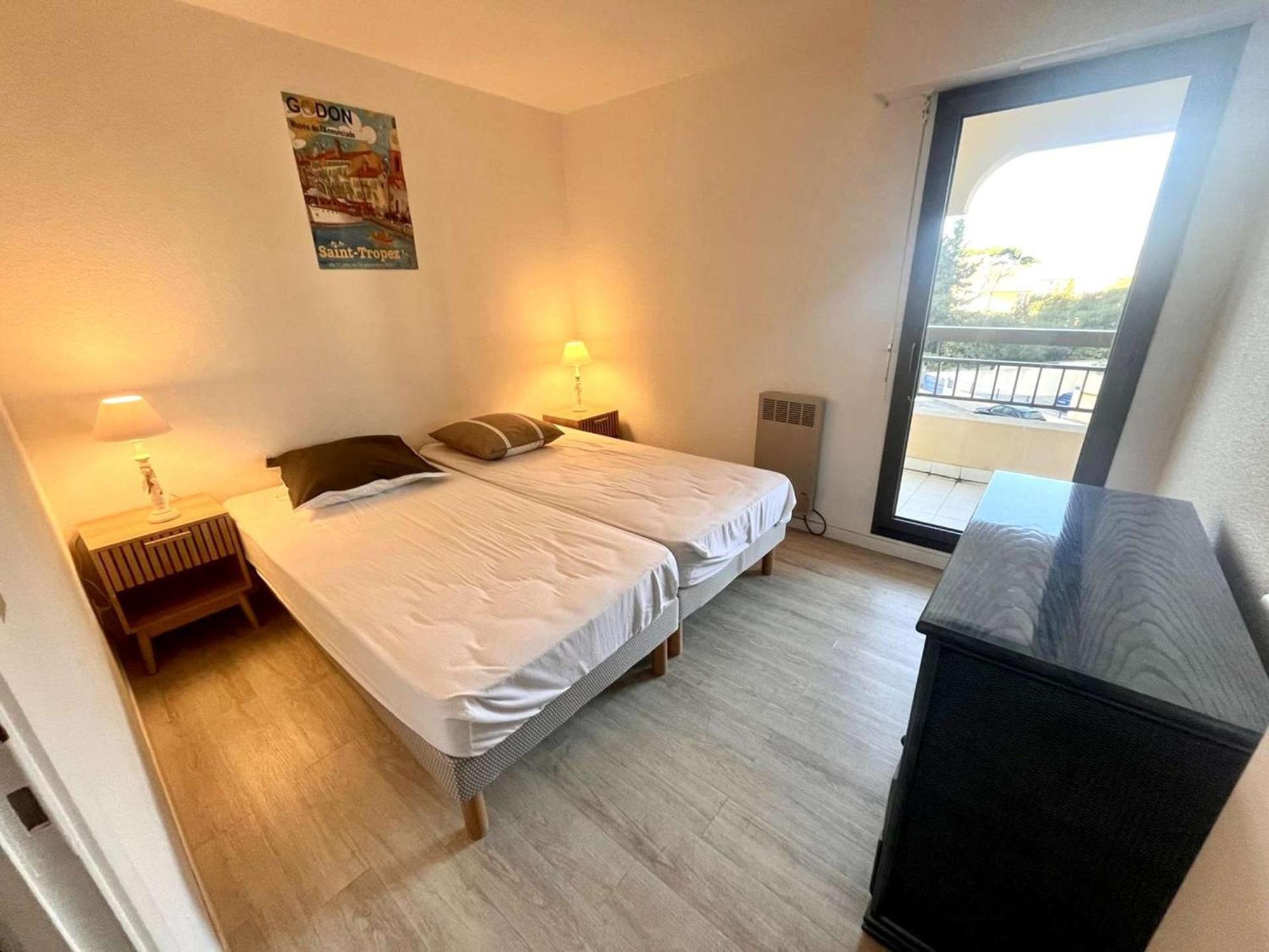 Appartement 2P, 4 Couchages, Terrasse Et Salon De Jardin A 200M De La Plage, Frejus - Fr-1-226A-22 Exteriér fotografie